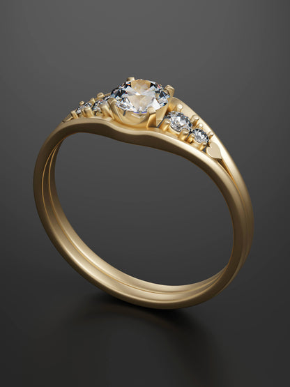 Gold diamond ring